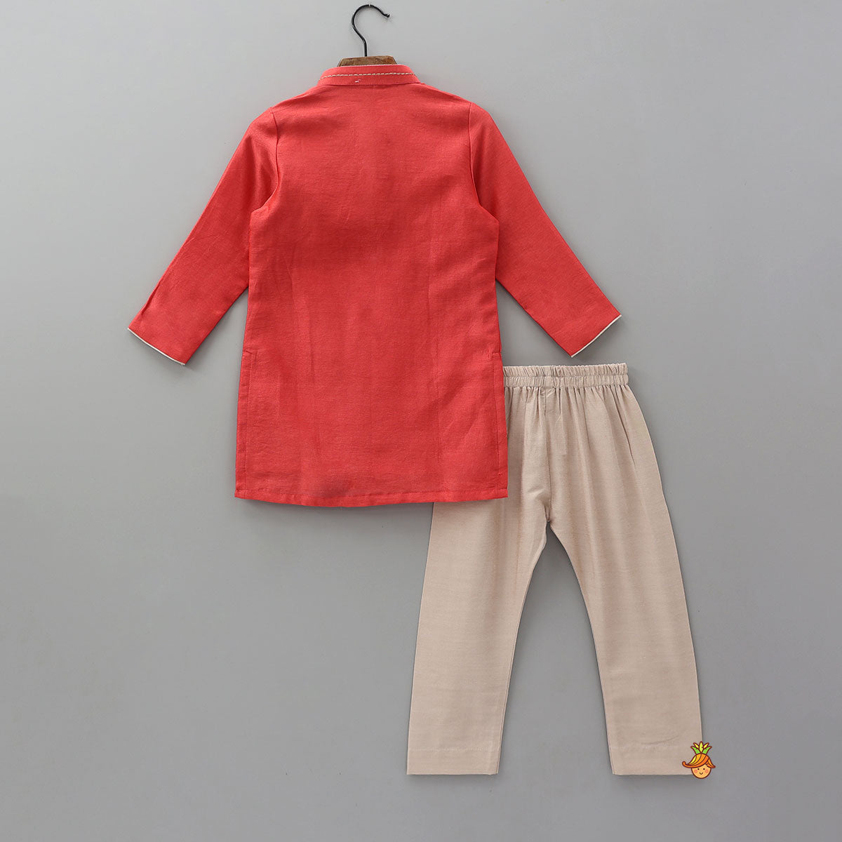 Bird Motif Thread Embroidered Kurta And Pyjama