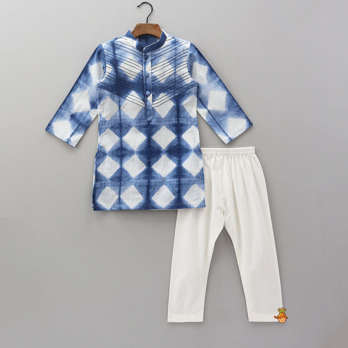 Thread Detailed Yoke Printed Ethnic Kurta And Pyjama