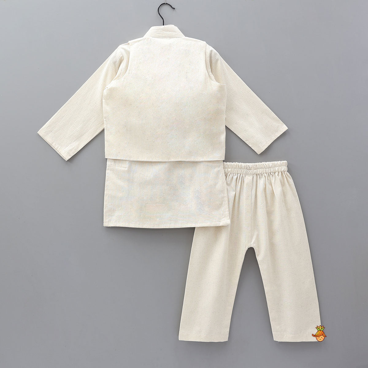 Elegant Kurta With Floral Applique Jacket And Pyjama