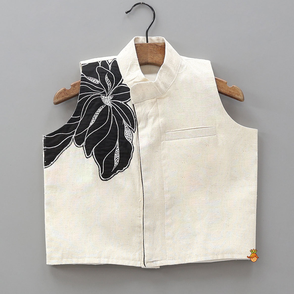 Elegant Kurta With Floral Applique Jacket And Pyjama