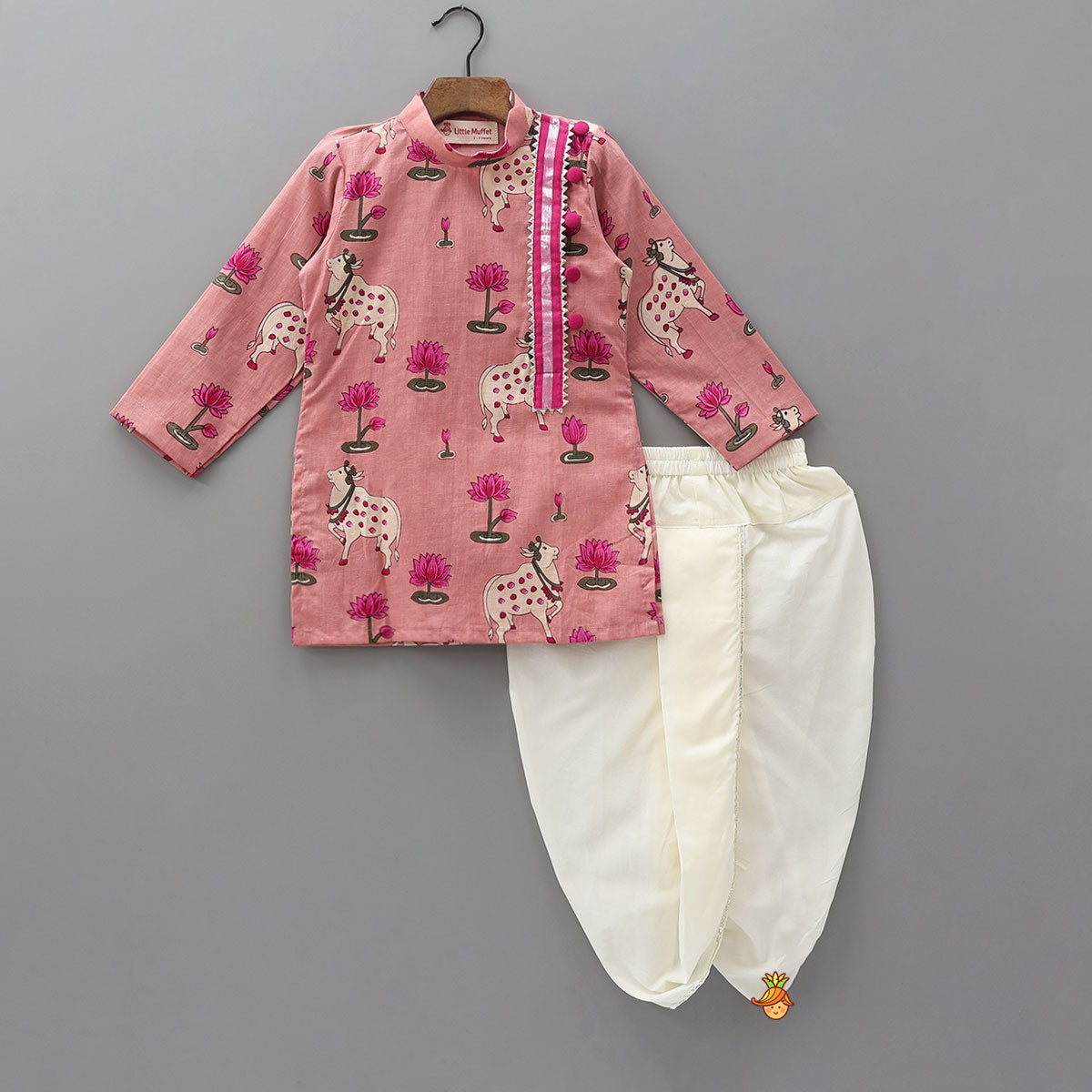 Beautifully Printed Kurta And Dhoti