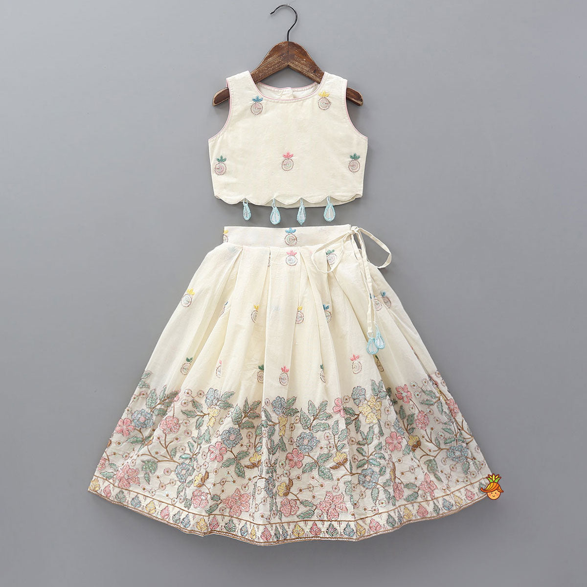 Scalloped Designed Crop Top With Lehenga