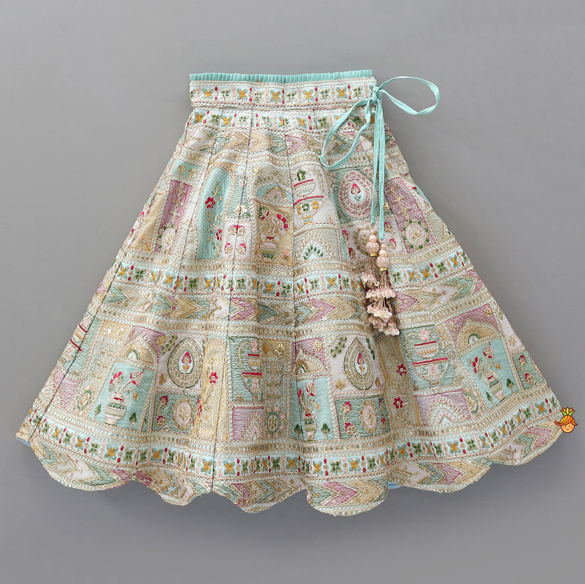 Elegant Zardozi Dori Embroidered Crop Top With Flared Lehenga
