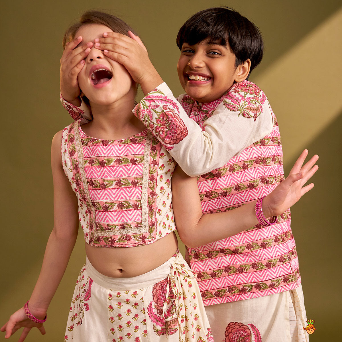 Ethnic Kurta And Chevron Printed Jacket With Matching Dhoti twinning model image 4
