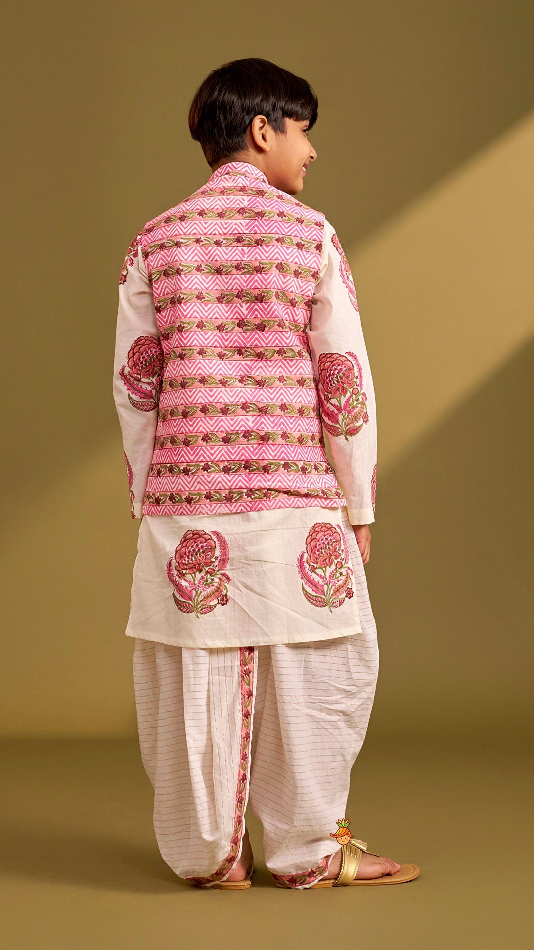 Ethnic Kurta And Chevron Printed Jacket With Matching Dhoti
