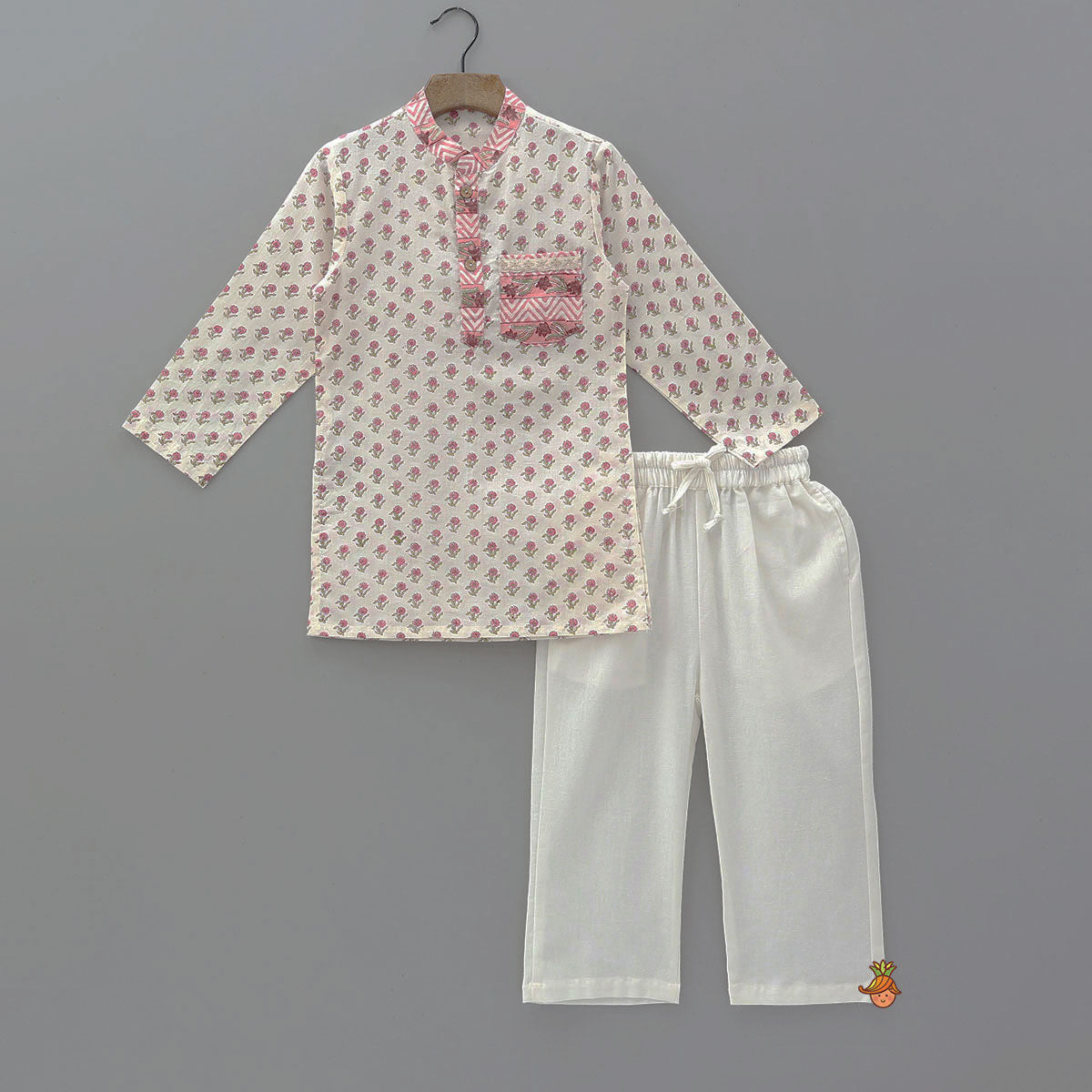 Hand Block Floral Printed Kurta And Pyjama