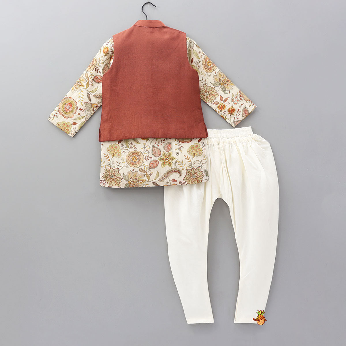 Printed Kurta With Asymmetric Jacket And Churidar