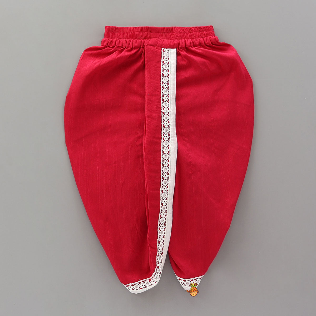 Intricately Embroidered Kurta And Dhoti