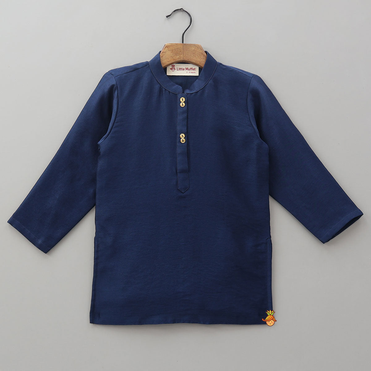 Ethnic Kurta With Thread Embroidered Jacket And Pyjama
