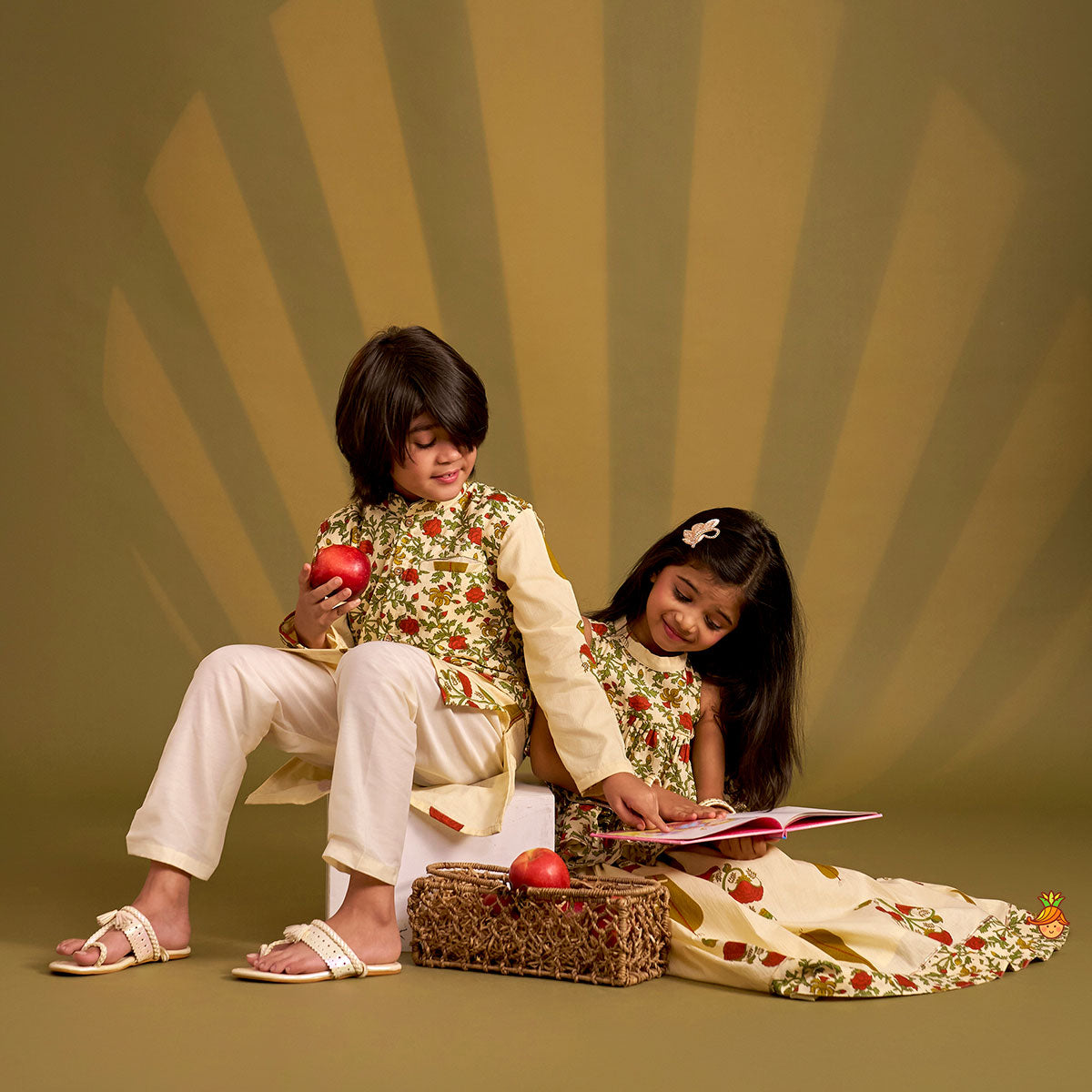 Triple Layered Printed Top And Lehenga twinning model image 1