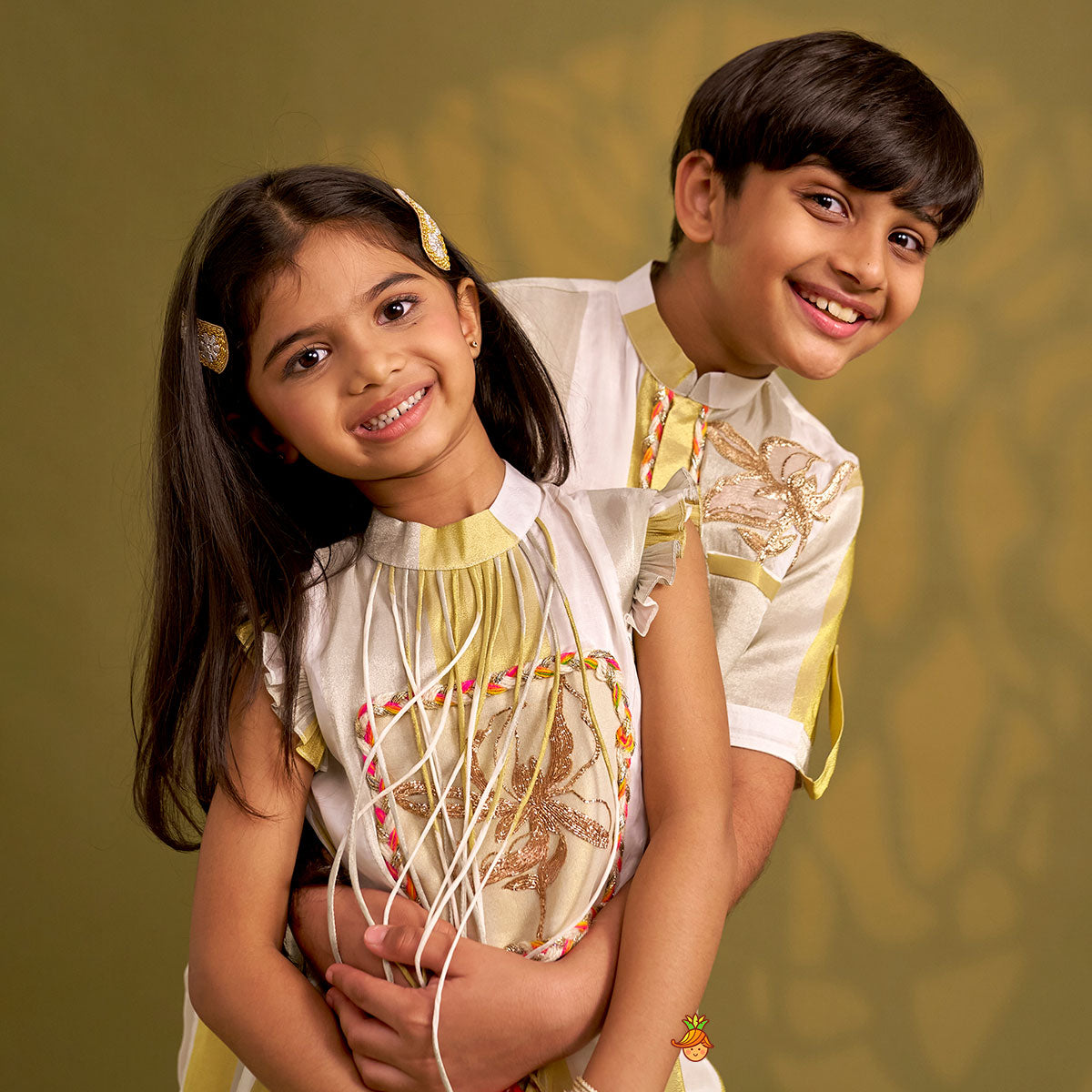 Sheen Floral Patchwork Stripe Kurta With Pyjama twinning model image 4
