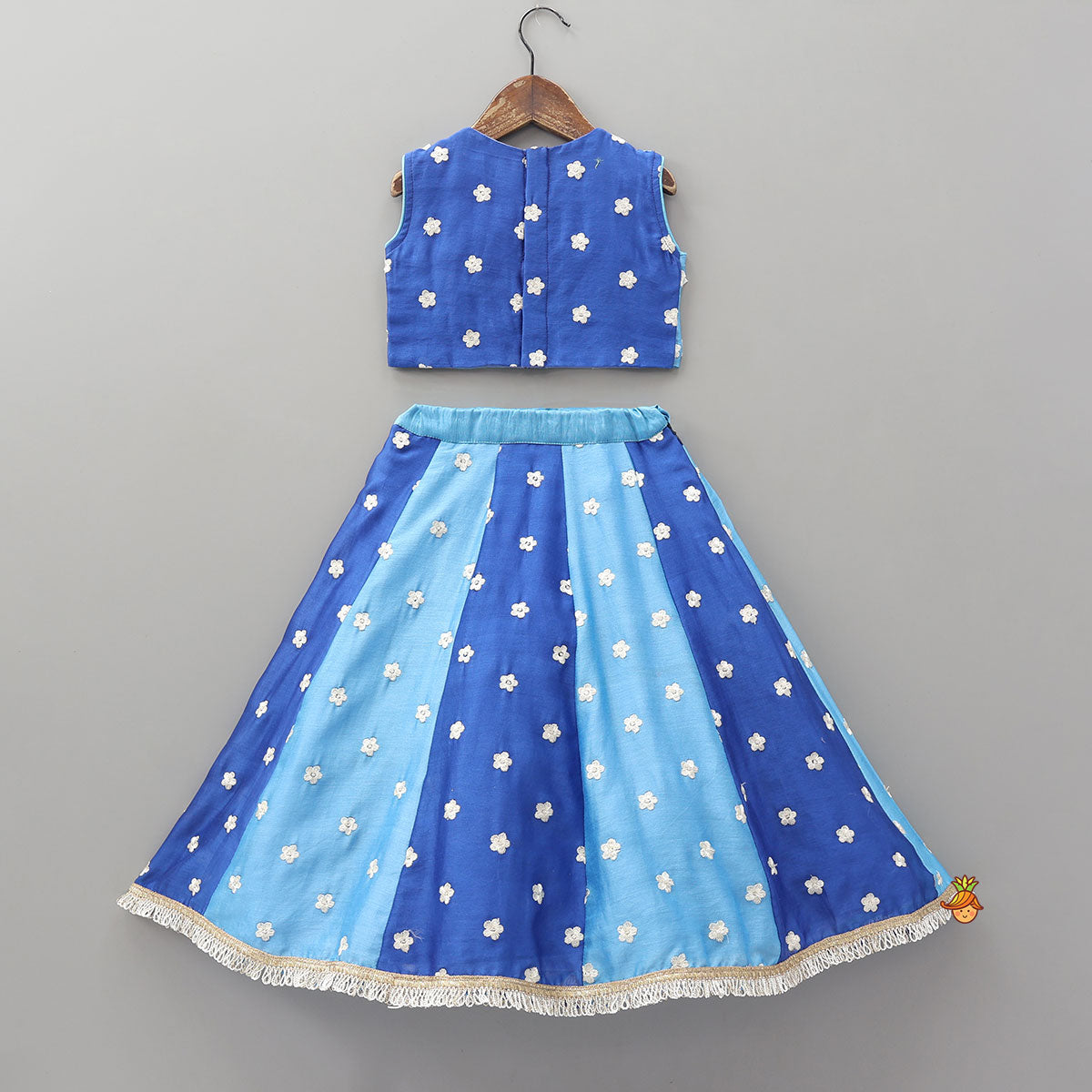 Elegant Floral Thread Embroidered Crop Top With Lehenga