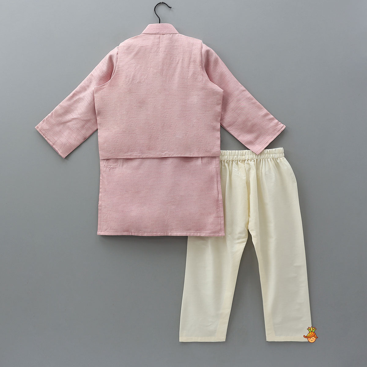 Elegant Silk Kurta With Floral Thread Embroidered Jacket And Pyjama