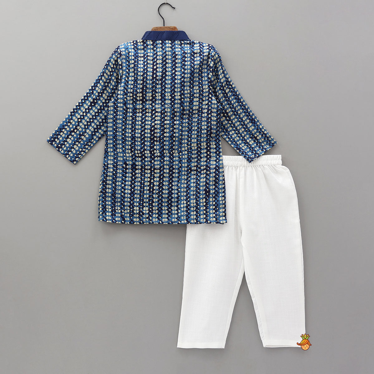 Pintuck Front Placket Kurta And Pyjama