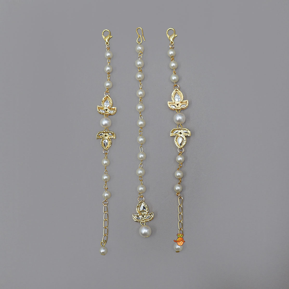 Elegant Bracelet And Maang Tikka