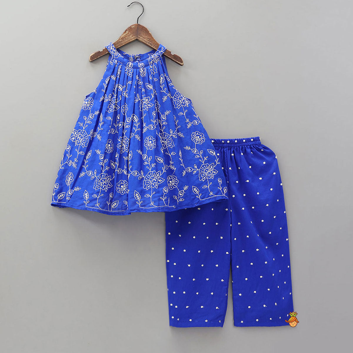 Thread Embroidered Flared Kurti And Pant
