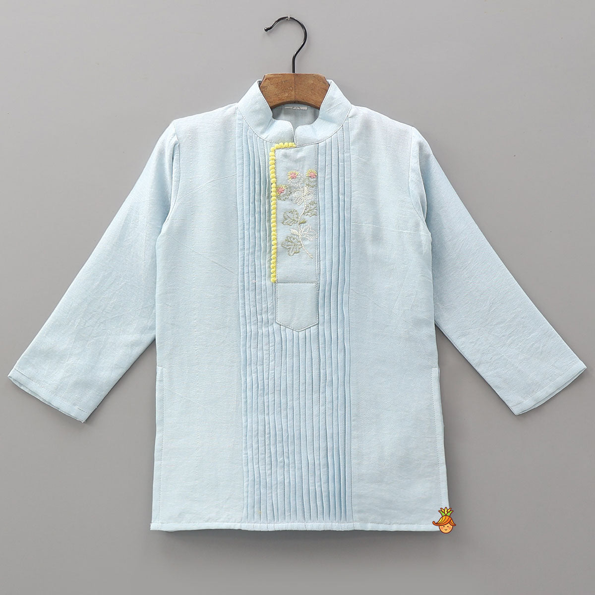 Pin Tuck Kurta And Pyjama