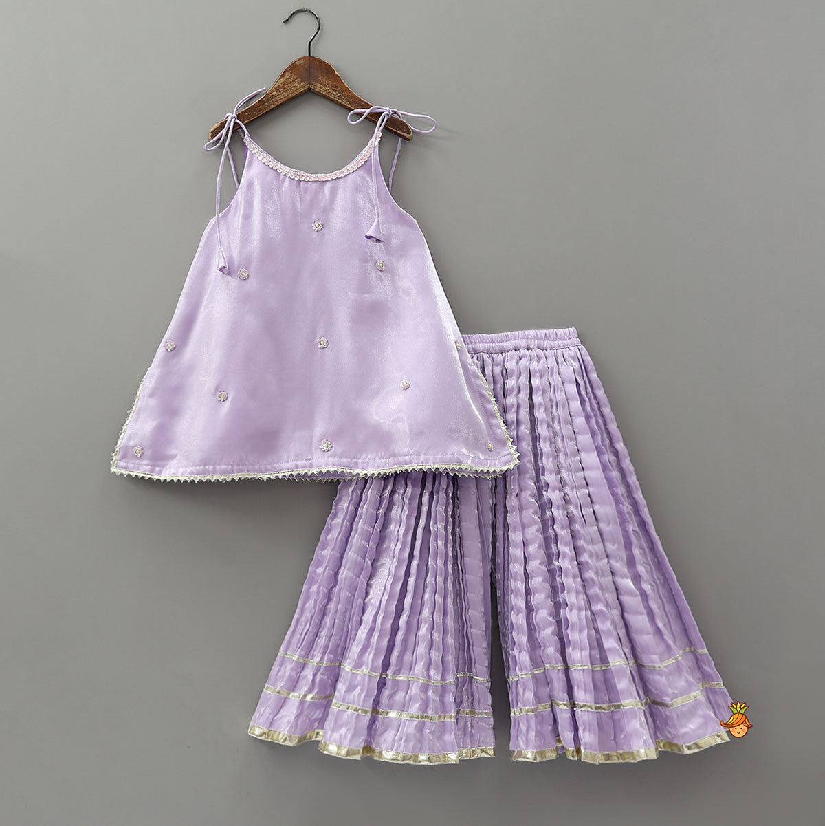 Sheen Elegant Kurti And Crushed Fabric Palazzo With Hair Tie