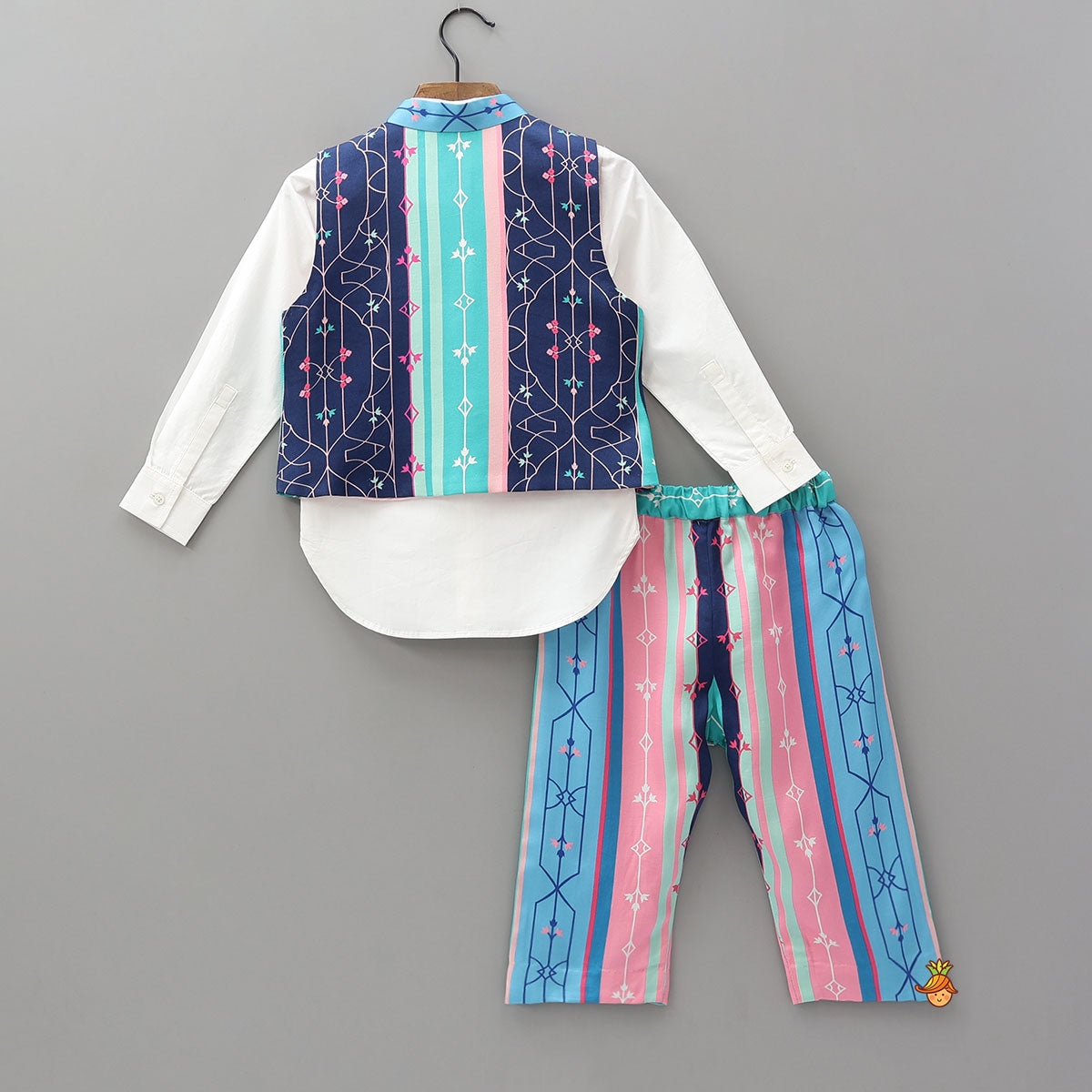 Shirt With Multicolour Striped Jacket And Pyjama