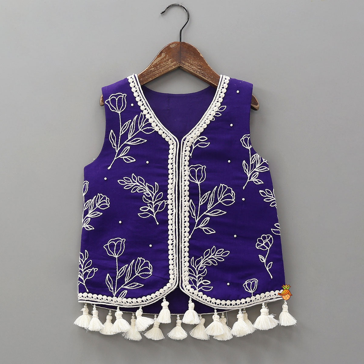Exquisite Threadwork Kurti And Palazzo