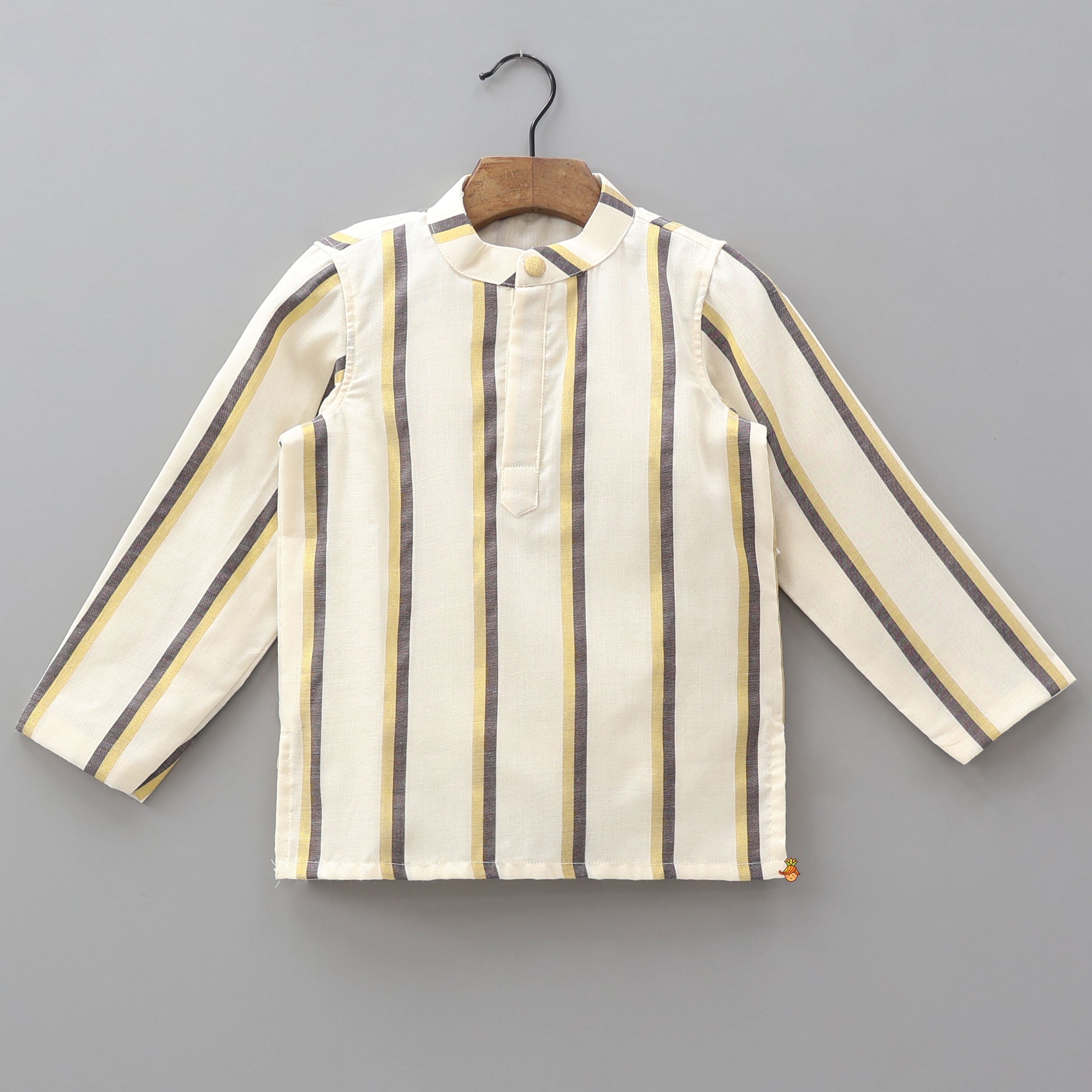 Classic Striped Kurta And Mundu