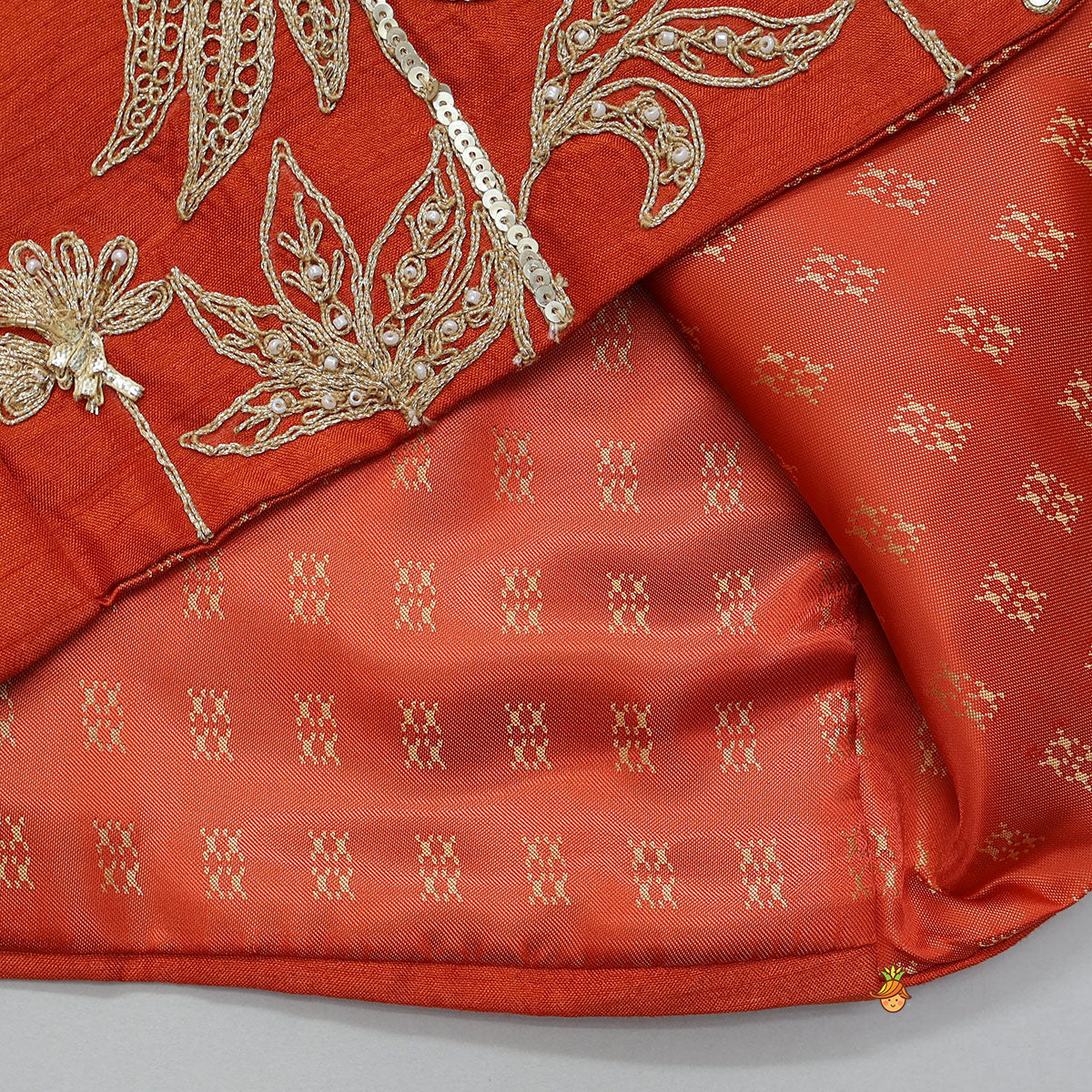 Ethnic Kurta With Front-Open Jacket And Churidar