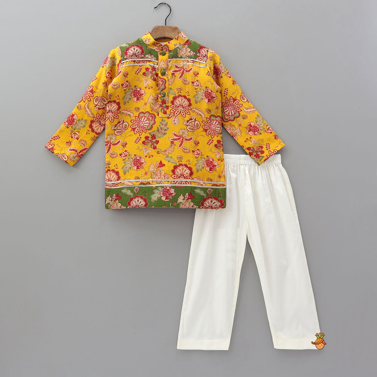 All Over Floral Printed Kurta With Pyjama