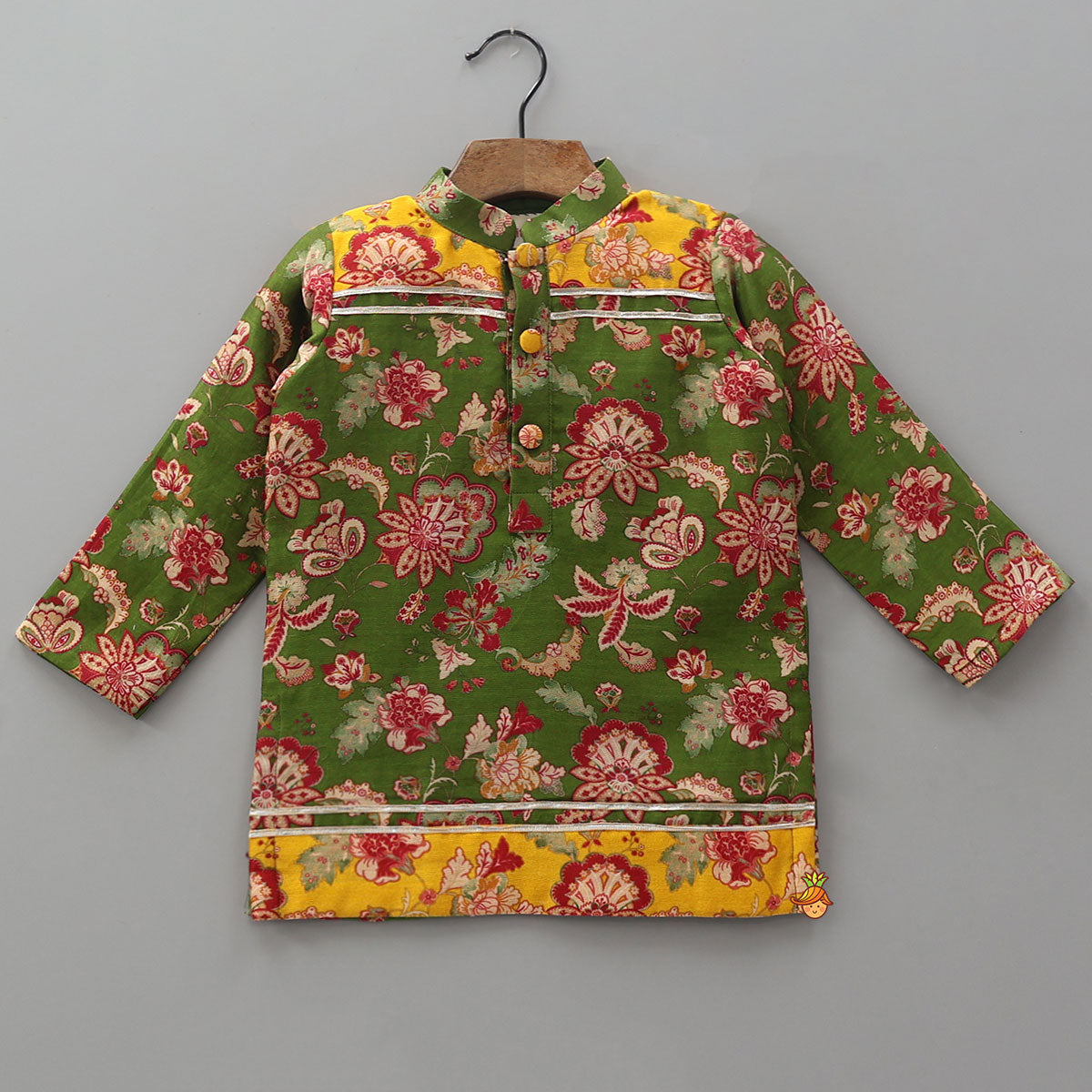 Contrast Yoke Detailed Floral Printed Kurta With Pyjama