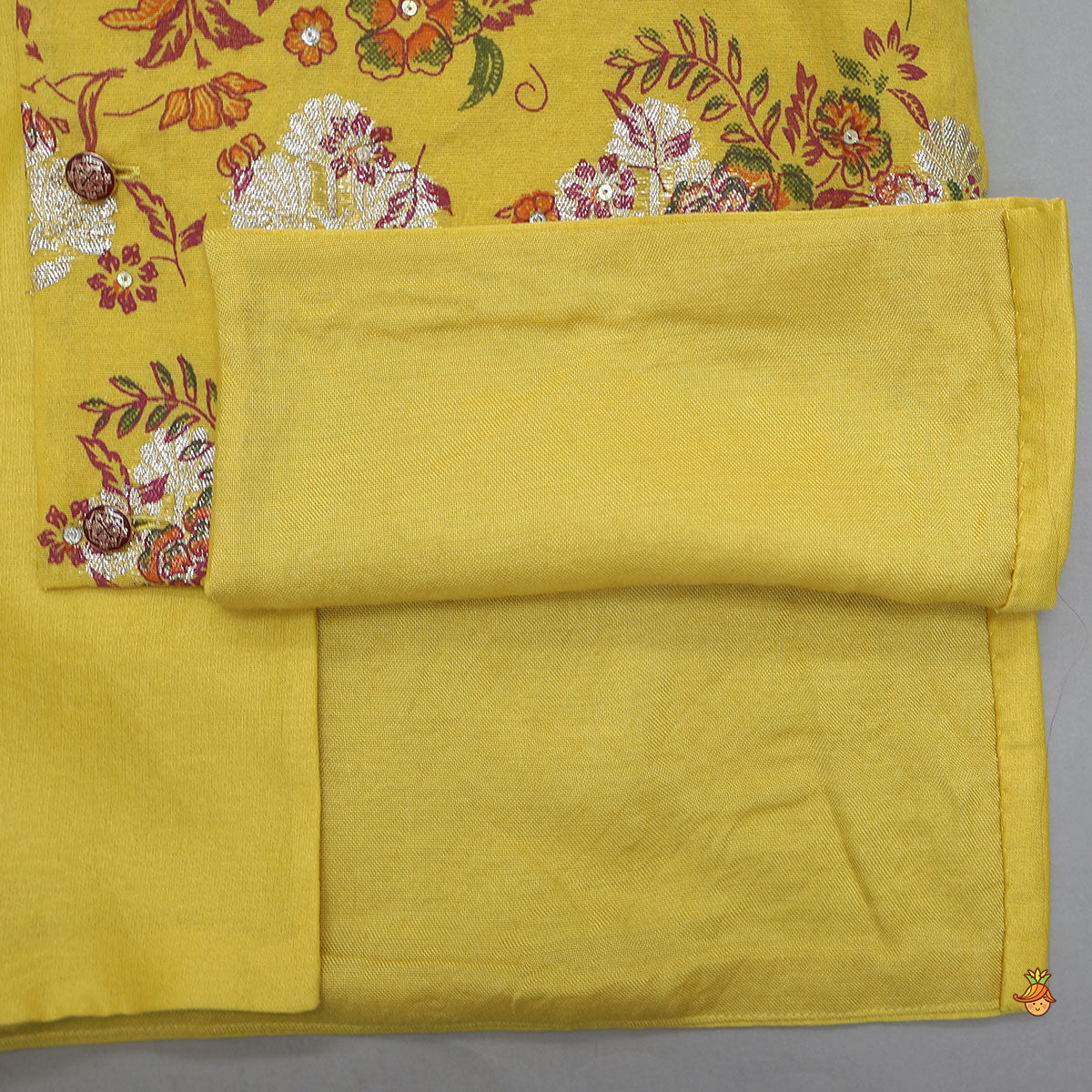 Layered Asymmetric Floral Printed Kurta With Pyjama
