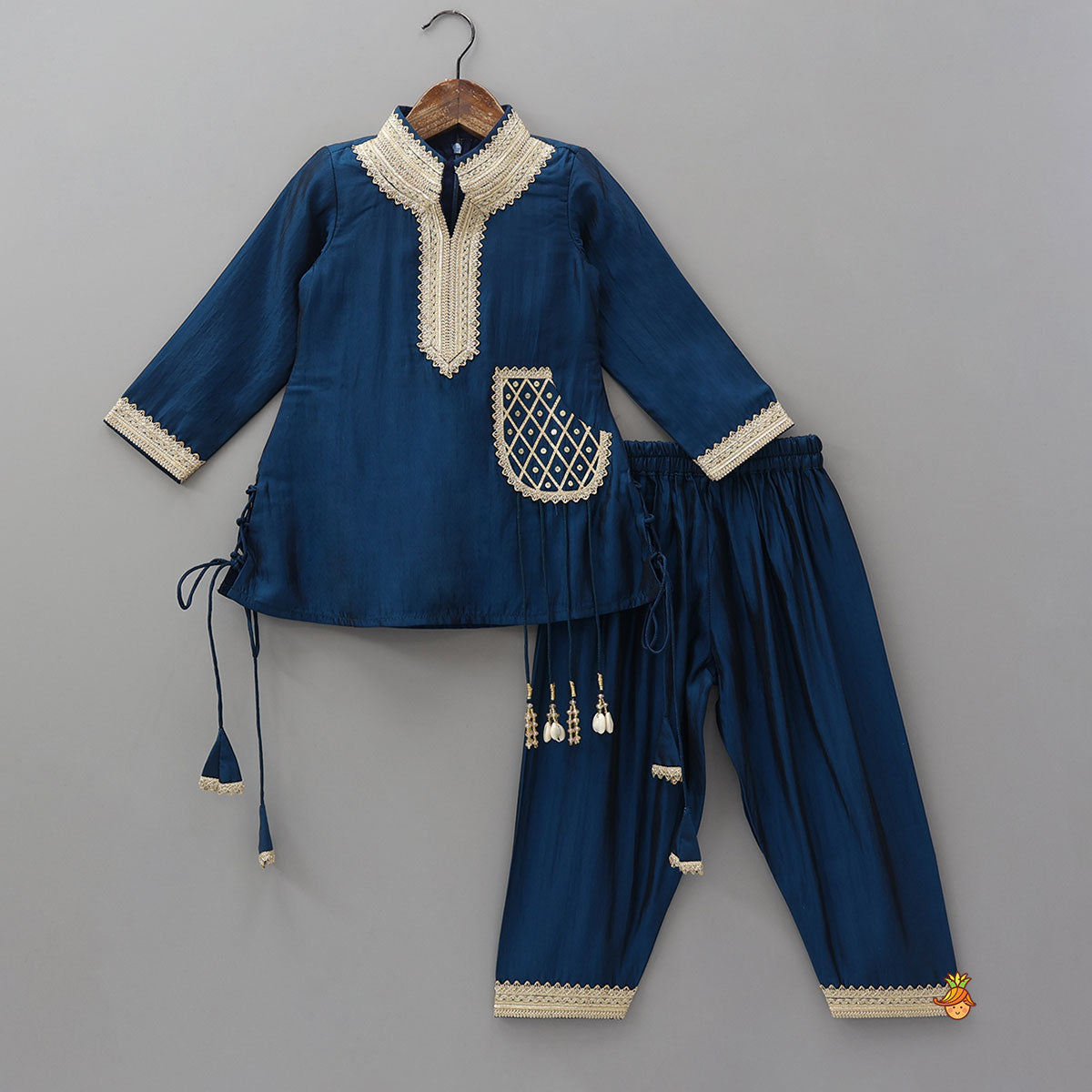 Royal Kurta With Farshi Salwar And Dupatta