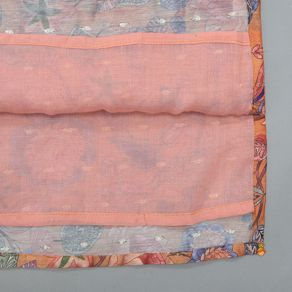 Beautiful Floral Printed Ethnic Kurta With Pyjama