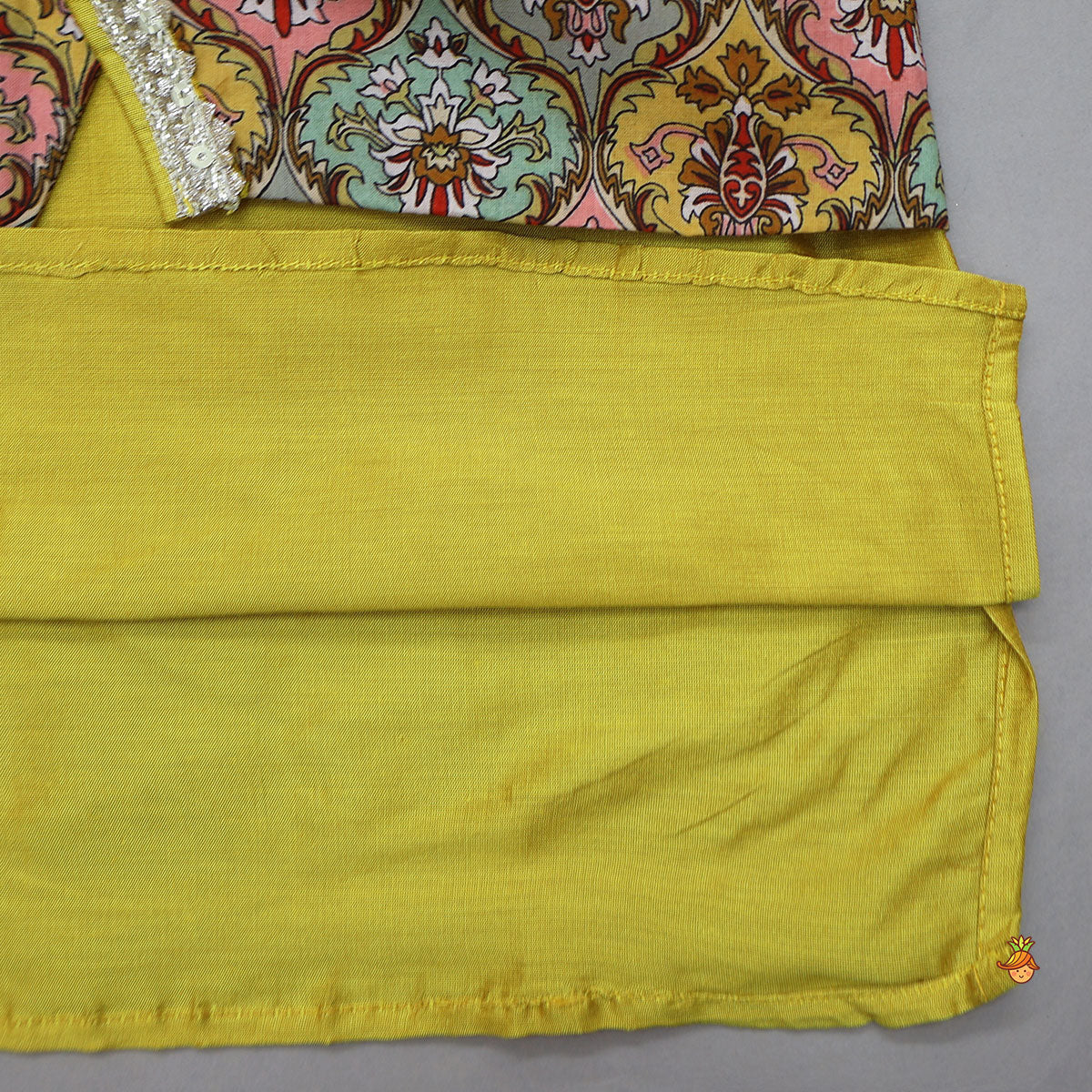 Kurta With Printed Attached Flap And Dhoti