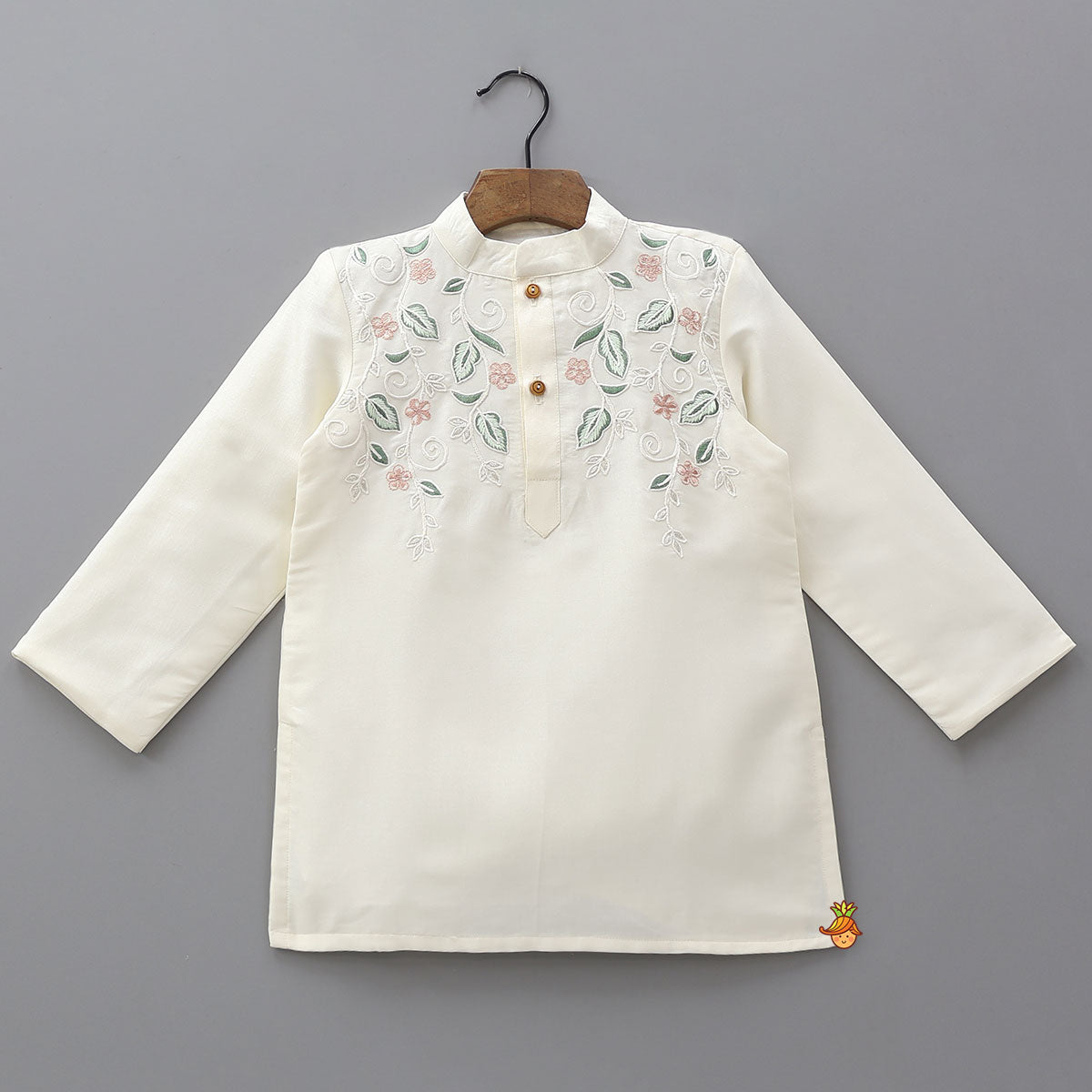 Thread Embroidered Yoke Ethnic Kurta With Pyjama