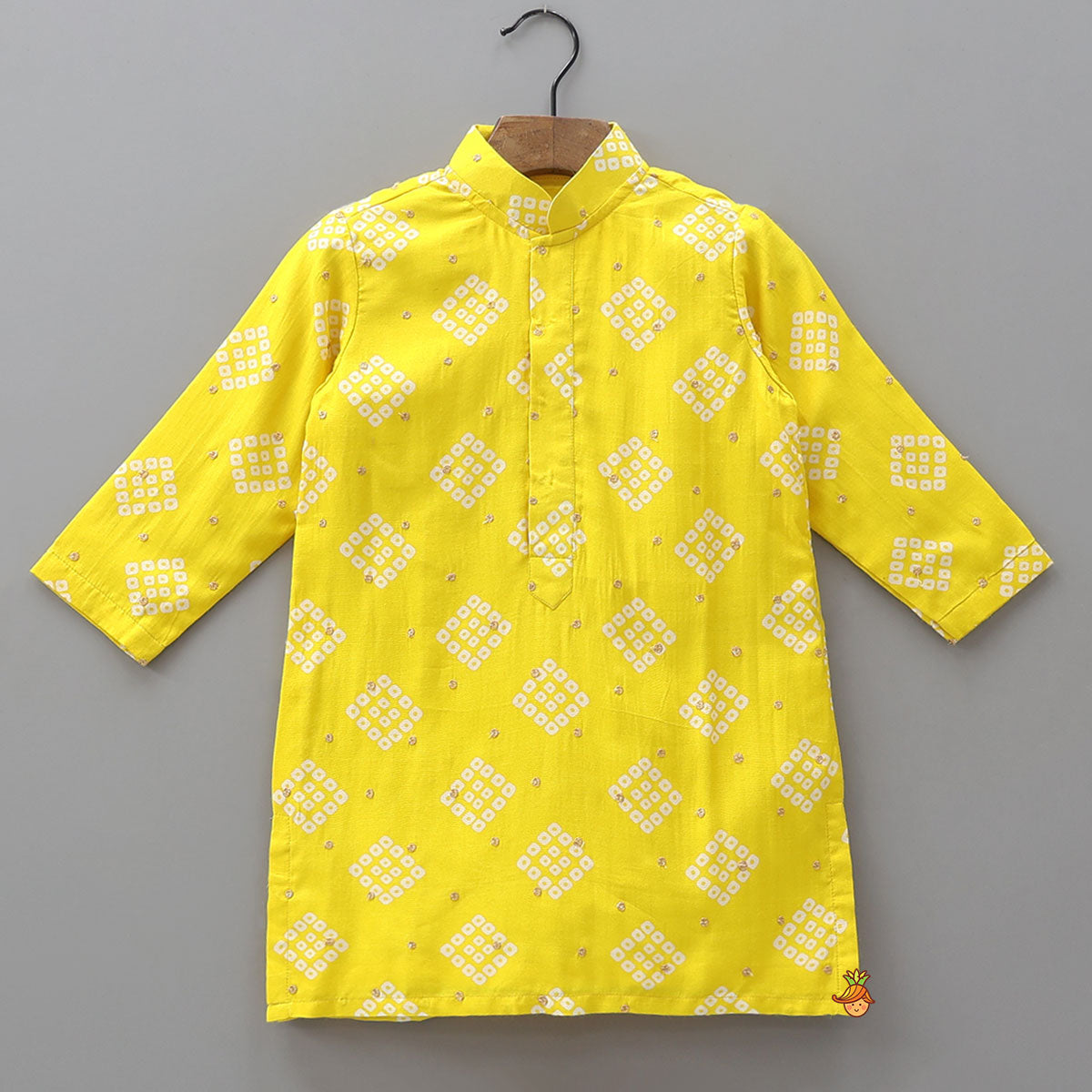 Bandhani Print Kurta With Floral Applique Jacket And Churidar