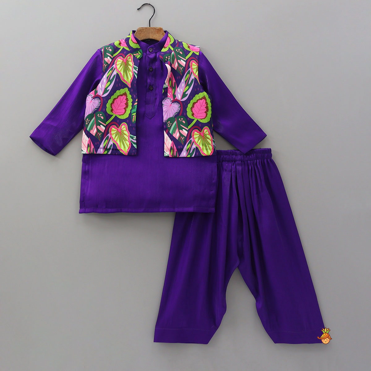 Shimmery Kurta With Leaf Print Jacket And Salwar