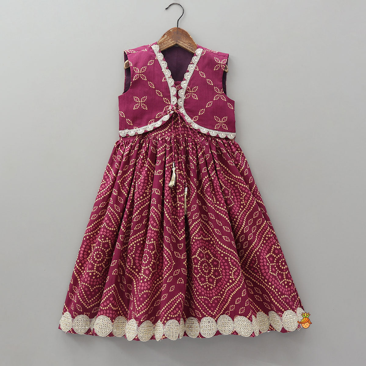 Bandhani Printed Gota Lace Detailed Kurti With Jacket