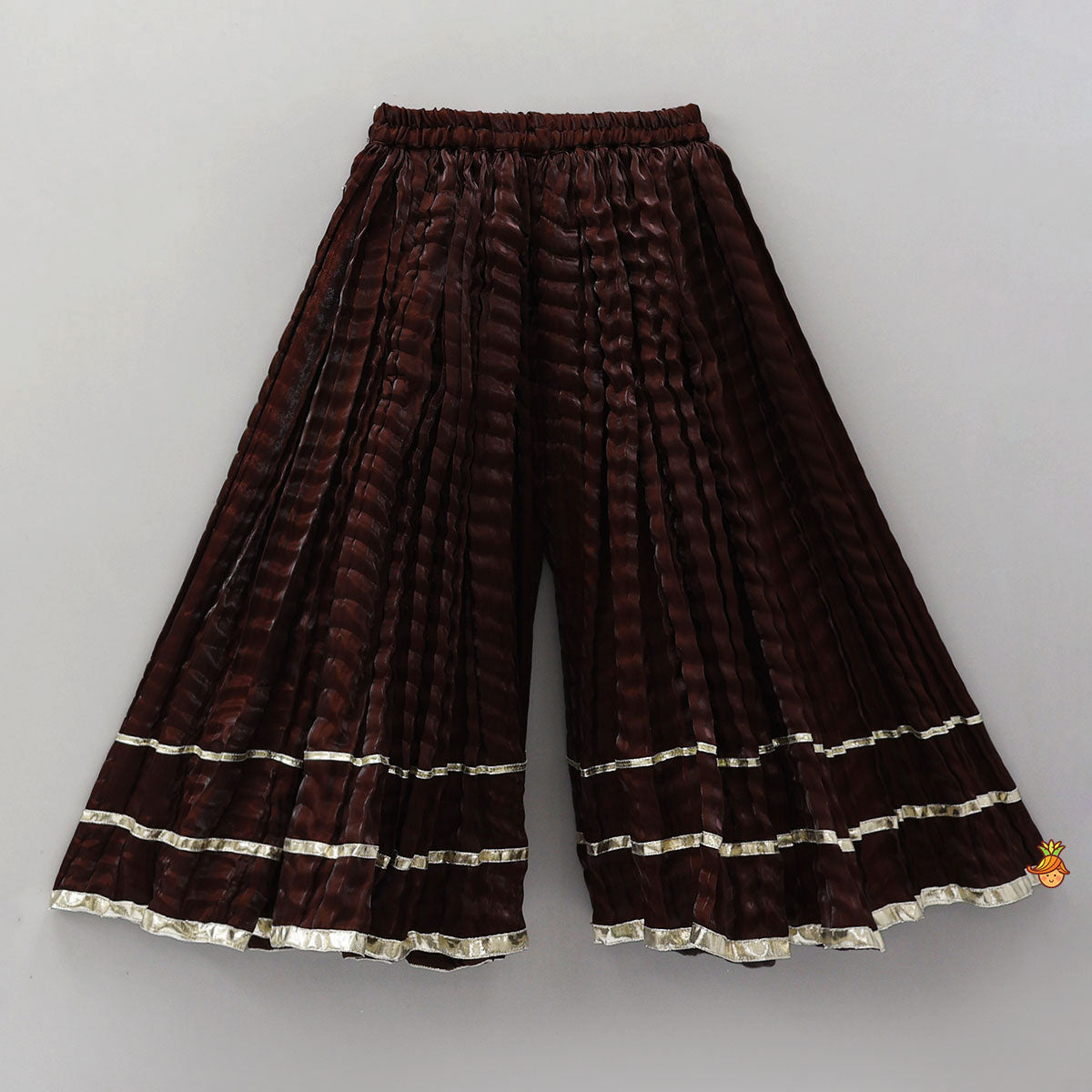 Sleeveless Sheen Kurti And Crushed Fabric Palazzo With Hair Tie