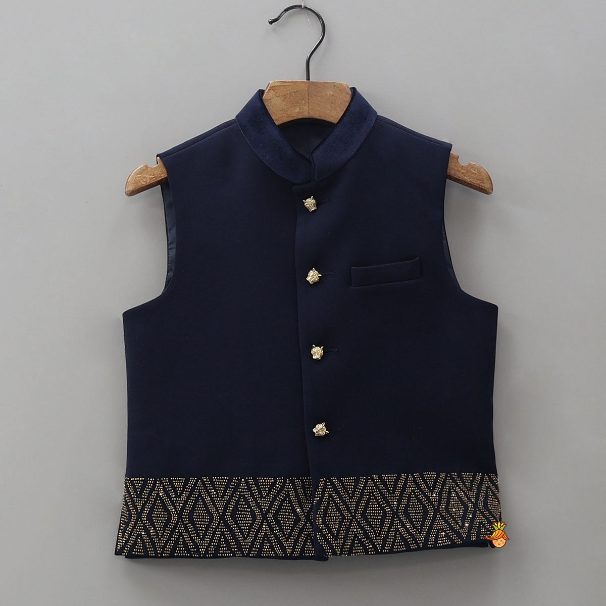 Classy Kurta With Beads Detailed Jacket And Pants