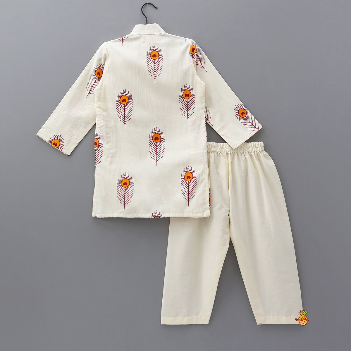 Mor Pankh Printed Kurta And Pyjama