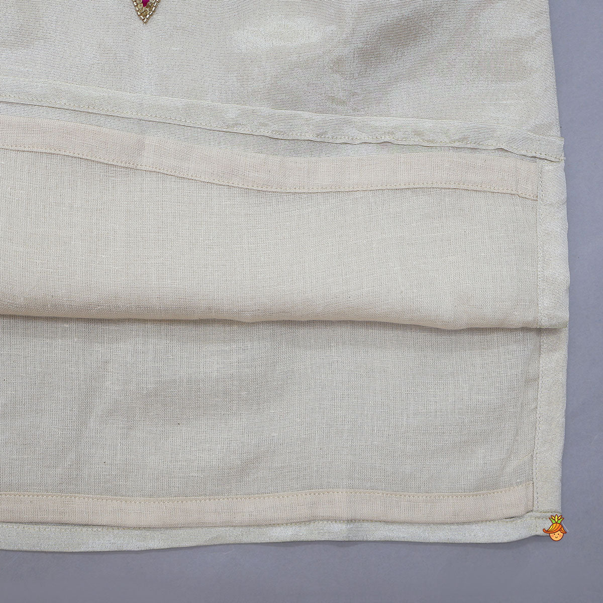 Zari Hand Embroidered Kurta With Afghani Pants