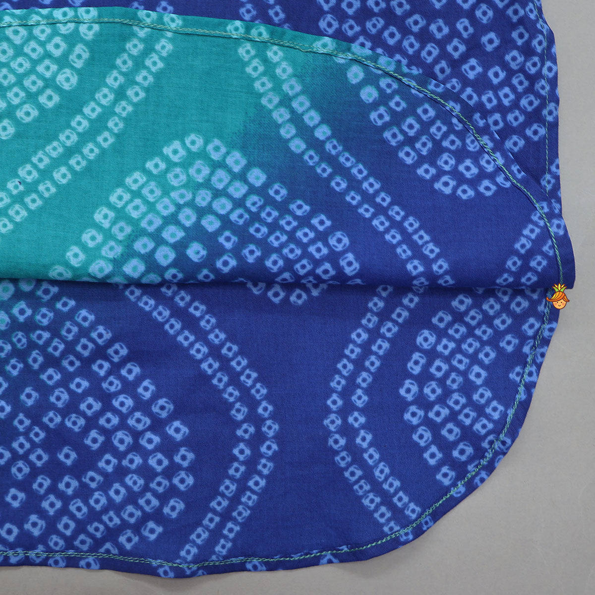 Collar Neck Bandhani Printed Kurta And Patiala