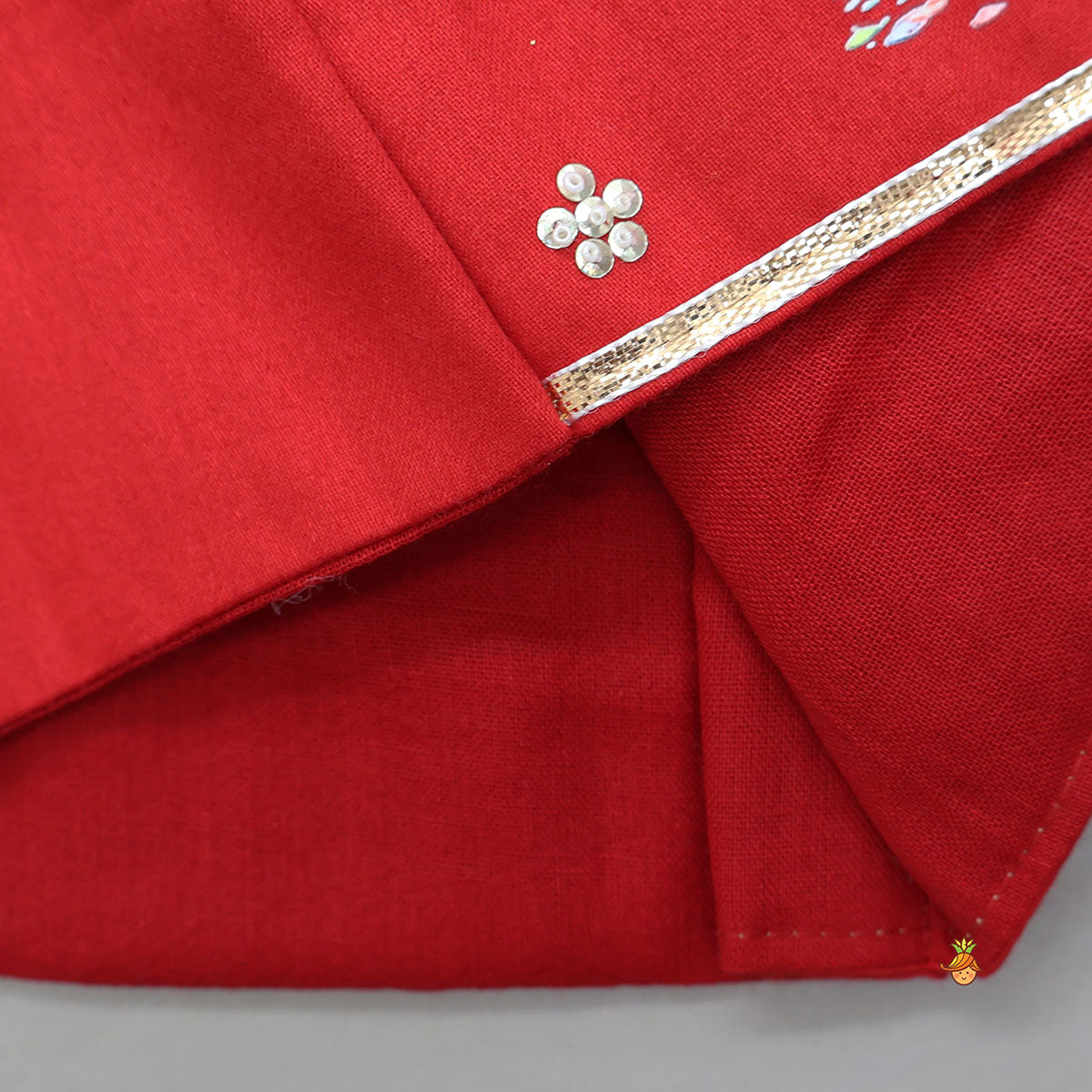 Krishna Motif Printed Kurta And Dhoti With Mukut And Basuri