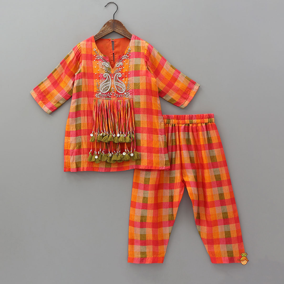 Paisley Zardozi Butti Embroidered Checked Kurti With Salwar