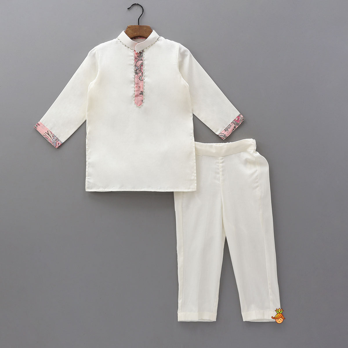 Ethnic Kurta With Contrasting Printed Jacket And Pyjama