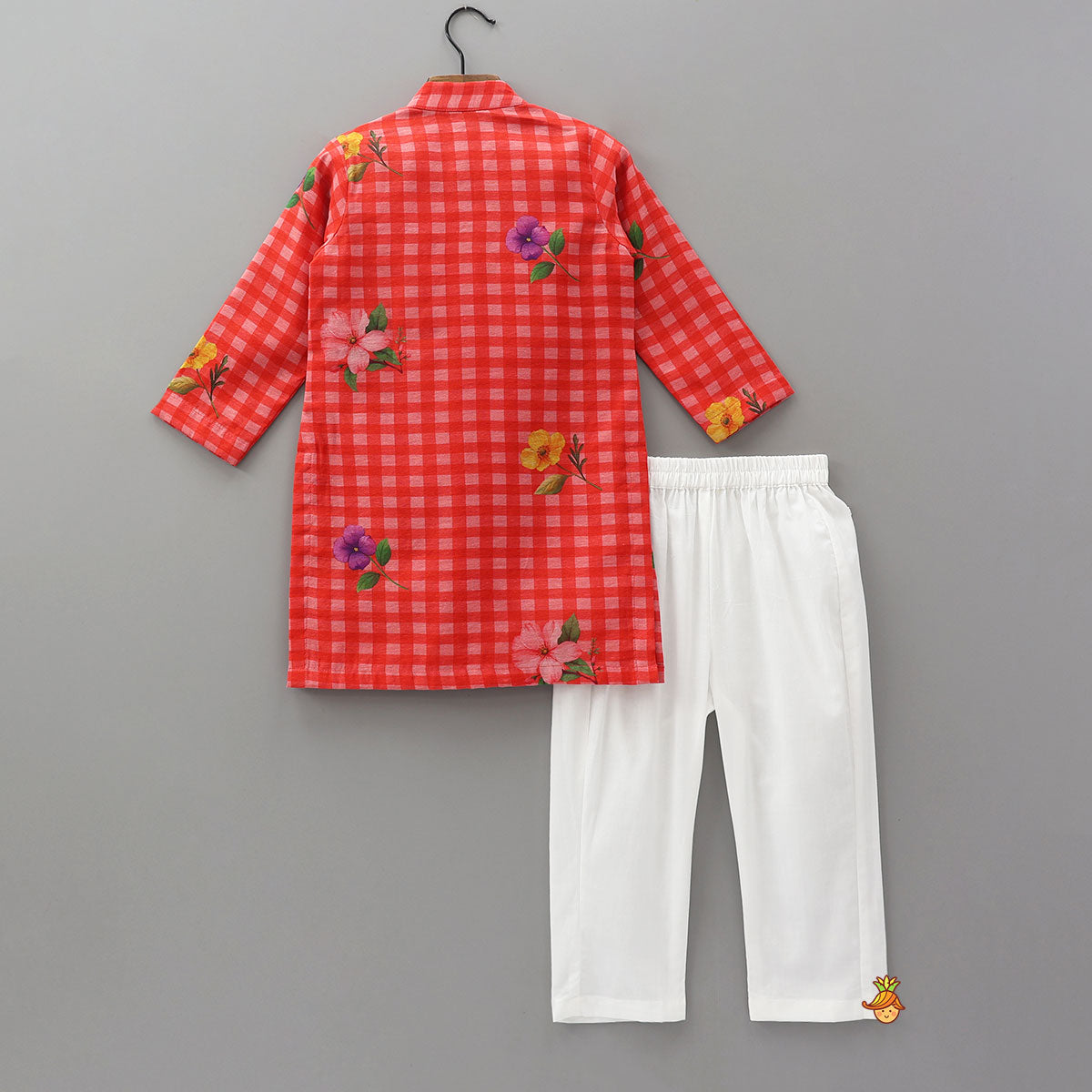 Floral Checkered Kurta And Pyjama