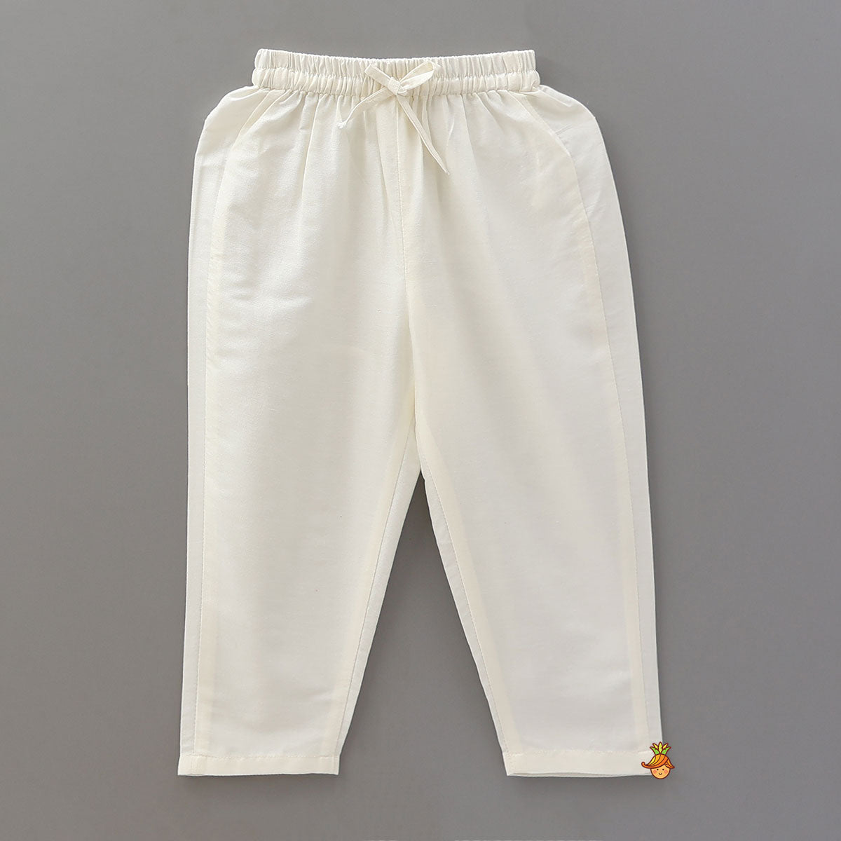Pin Tuck Kurta And Pyjama