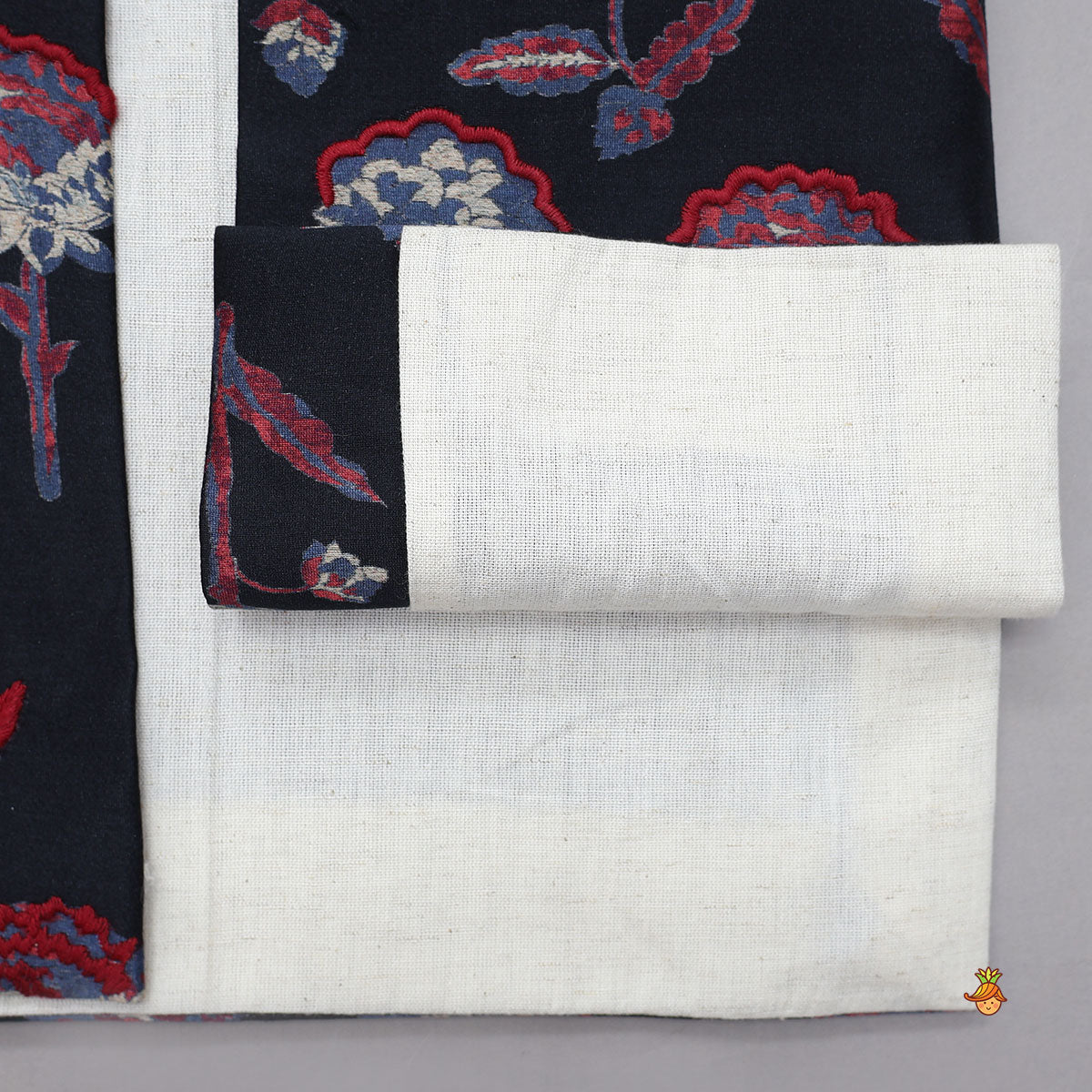 Ethnic Kurta With Thread Work Jacket And Pyjama