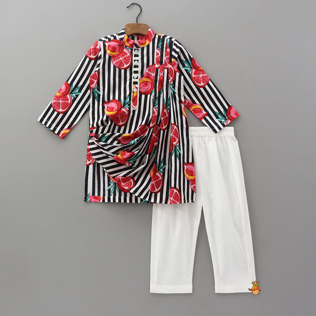 Cowl Style Printed Kurta And Pyjama