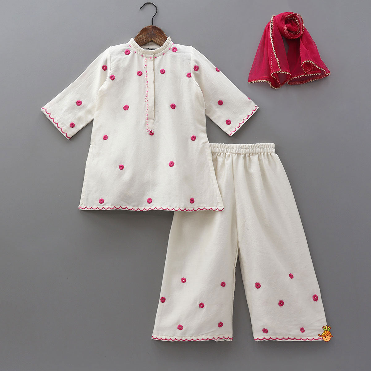 Pleated Neckline Kurti And Palazzo With Contrasting Dupatta