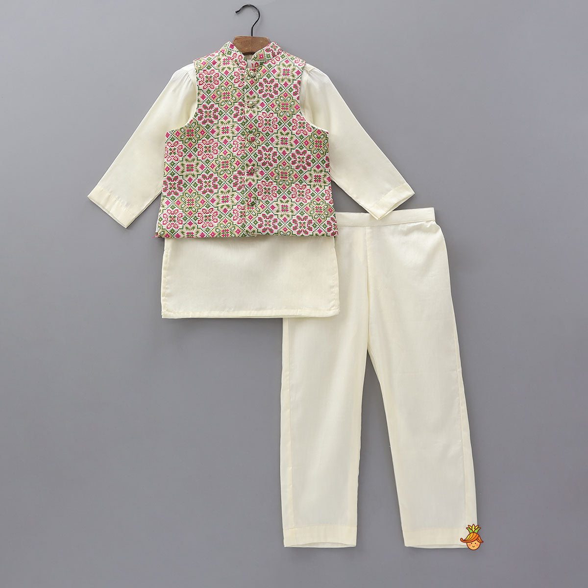 Kurta With Geometric Floral Brocade Jacket And Pyjama
